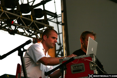 AVB_71307_12