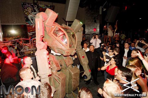 moon_bang_JRocOween_102610_003