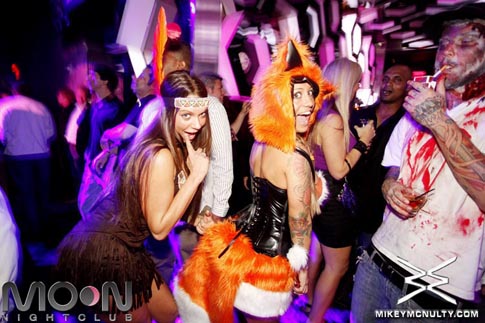 moon_bang_JRocOween_102610_008
