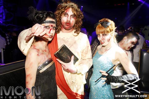 moon_bang_JRocOween_102610_036