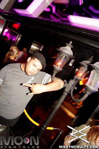 moon_bang_JRocOween_102610_063