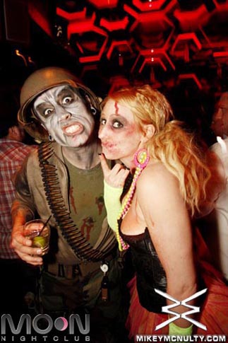 moon_bang_JRocOween_102610_065