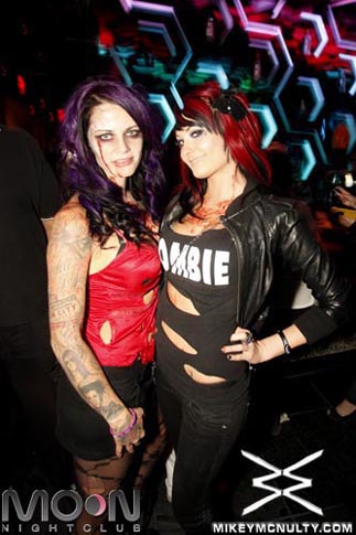 moon_bang_JRocOween_102610_077