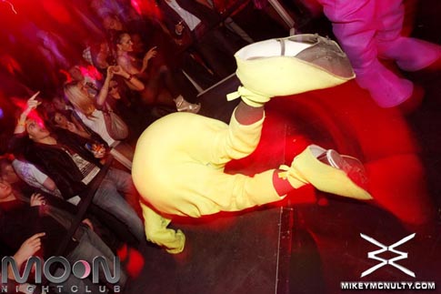moon_bang_JRocOween_102610_123