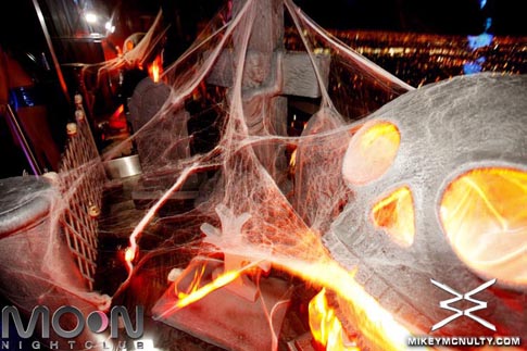 moon_bang_JRocOween_102610_138