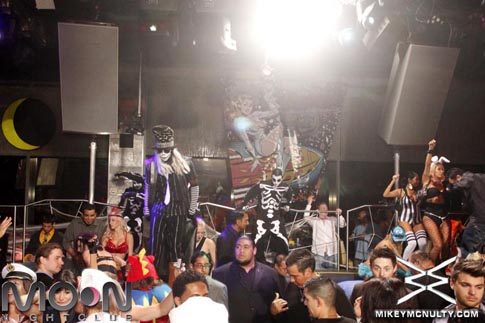 moon_bang_JRocOween_102610_149
