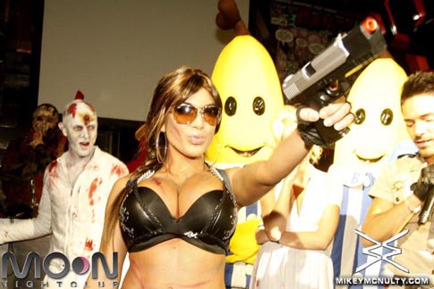 moon_bang_JRocOween_102610_170