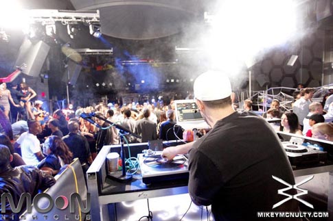 moon_bang_JRocOween_102610_183