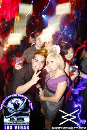 BodyEnglish_123109_NYE_LasVegas_110