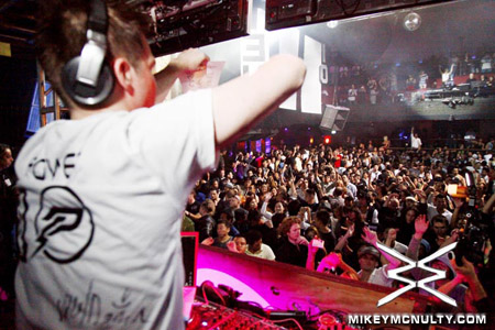 Avalon_Avaland_Hollywood_Darude_111409_059