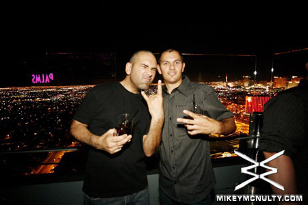 DjTimes_ABDJ_GhostBar_LasVegas_91209_094