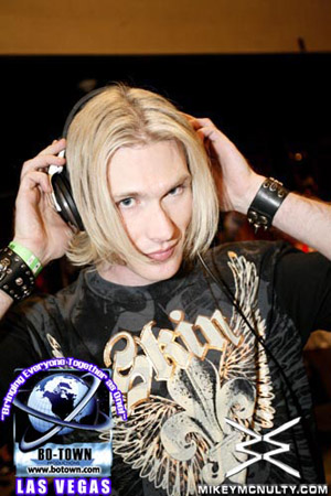Fetish_Fantasy_2009_247