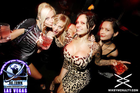 Godskitchen_SandervanDoorn_BodyEnglish_LasVegas_102109_063