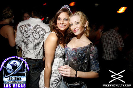 Godskitchen_SandervanDoorn_BodyEnglish_LasVegas_102109_064