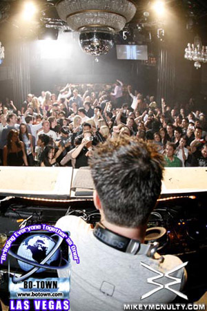 Godskitchen_SandervanDoorn_BodyEnglish_LasVegas_102109_139