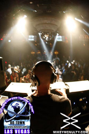 FerryCorsten_Godskitchen_BodyEnglish_LasVegas_102809_014