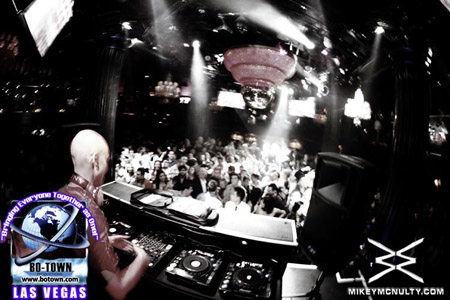 FerryCorsten_Godskitchen_BodyEnglish_LasVegas_102809_023