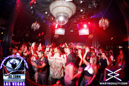 Godskitchen_BodyEnglish_MorganPage_LasVegas_8509_121