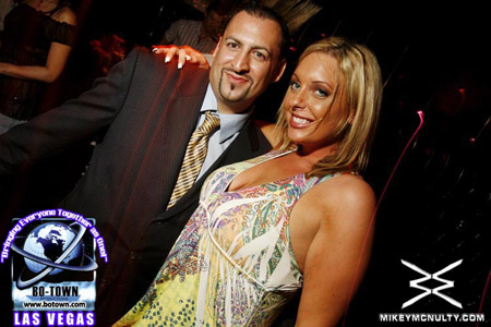 Godskitchen_BodyEnglish_HardRockHotel_JohnDahlback_91609_11