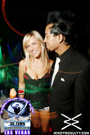 Godskitchen_BodyEnglish_HectorRomero_SatoshiTomiie_92309_59
