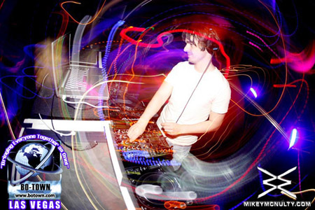 Godskitchen_BodyEnglish_PaoloMojo_HardRock_LasVegas_93009_47
