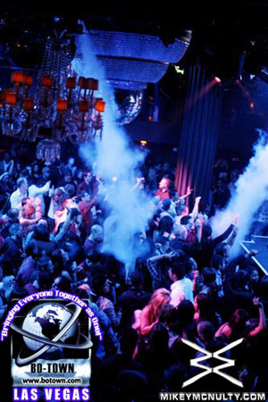 Godskitchen_BodyEnglish_RogerSanchez_120909_073