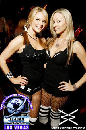 Godskitchen_BodyEnglish_RogerSanchez_120909_074