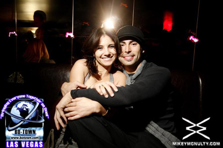Godskitchen_BodyEnglish_RogerSanchez_120909_077