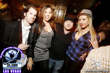 Godskitchen_BodyEnglish_RogerSanchez_120909_111