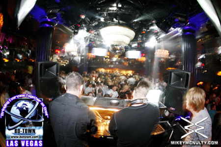 Godskitchen_BodyEnglish_AustinLeeds_Starkillers_LasVegas_81909_85