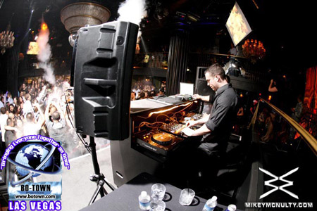 Godskitchen_BodyEnglish_AustinLeeds_Starkillers_LasVegas_81909_92