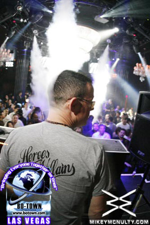 Godskitchen_JudgeJules_BodyEnglish_LasVegas_112509_005