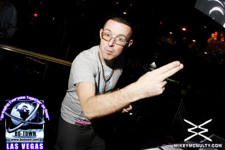 Godskitchen_JudgeJules_BodyEnglish_LasVegas_112509_027