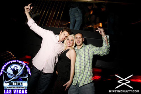 Godskitchen_NicFanciulli_BodyEnglish_LasVegas_120209_037