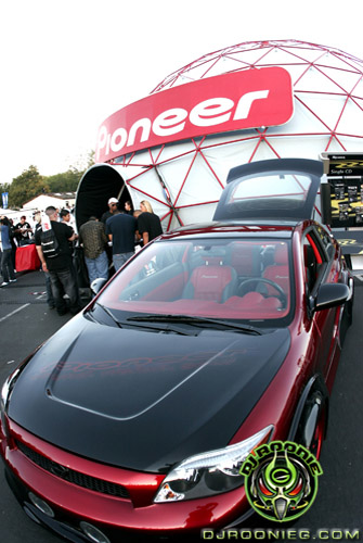 HIN_92907_071