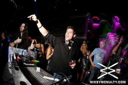 GoodlifeSundays_MoonNightclub_LasVegas_DamienJay_ScottyBoy_77