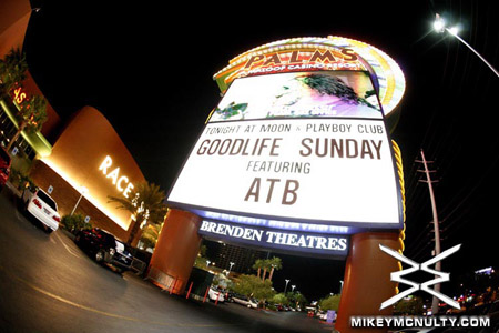 Moon_LasVegas_GoodLifeSundays_ATB_10409_001