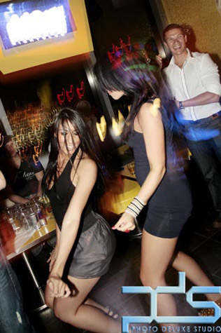 moon_nightclub_62210_112