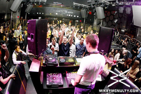 GoodlifeSundays_MoonNightclub_EddieHalliwell_120609_29