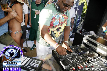 FabulousFestival-CarlCox-PalmsPool-9609_021