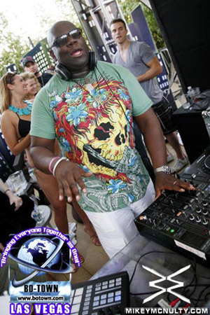 FabulousFestival-CarlCox-PalmsPool-9609_071