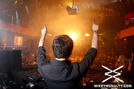 Perfecto_RainNightclub_LasVegas_10210_093