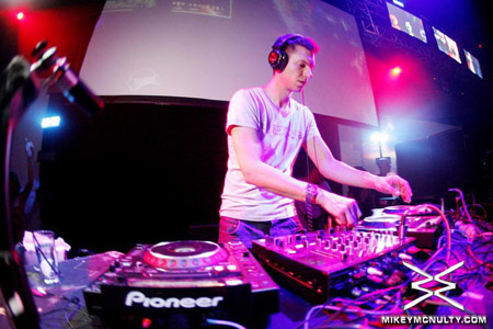 Perfecto_oakenfold_jong_21310_084