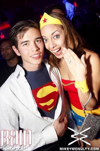 103010_Rain_Perfecto_KillerCostumes_026