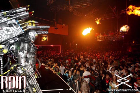 103010_Rain_Perfecto_KillerCostumes_134