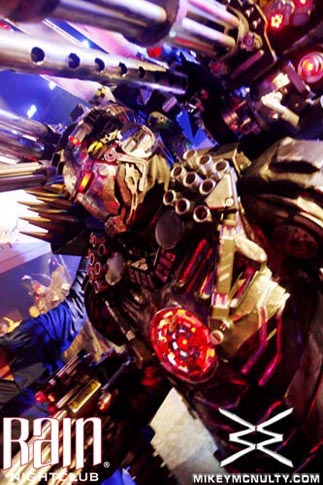 103010_Rain_Perfecto_KillerCostumes_166