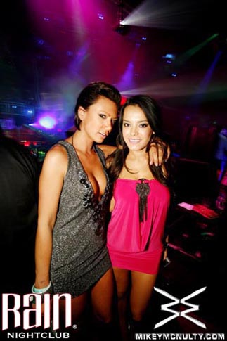 rain_glamorous_059