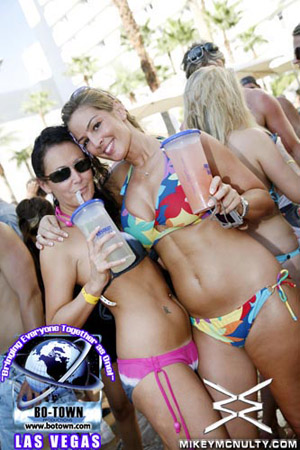 Rehab_LasVegas_HardRock_PoolParty_81609_075