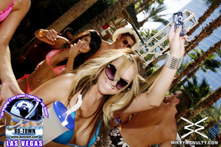 Rehab_LasVegas_HardRock_PoolParty_81609_133