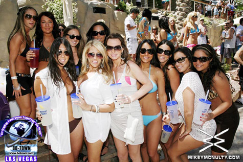 Rehab_PoolParty_5210_209